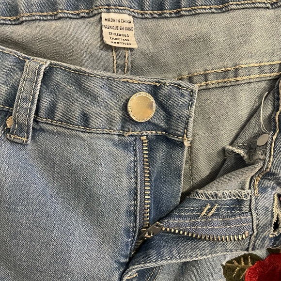 Jeans - Picture 5 of 8